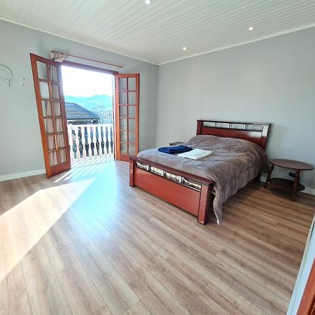 Casa Vila Telma Campos do Jordão Екстериор снимка